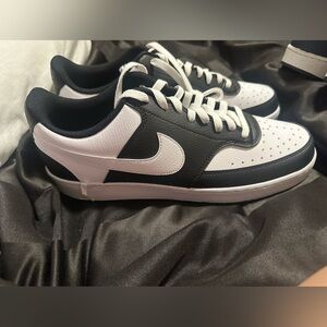 Men’s Nike High tops